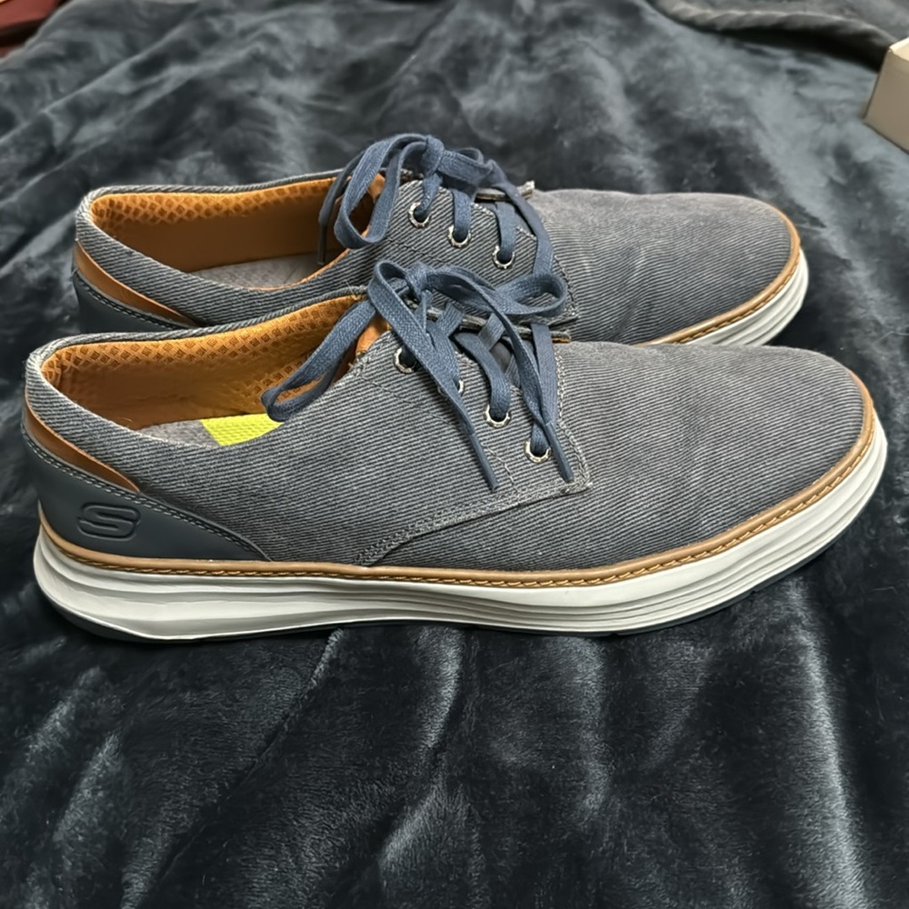 Skechers Navy/Denim Shoes - Picture 4 of 6